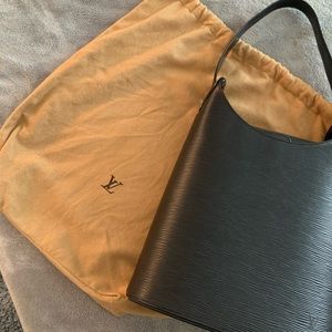 Louis Vuitton Handbag